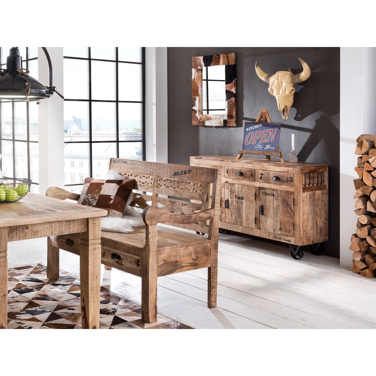 Sideboard