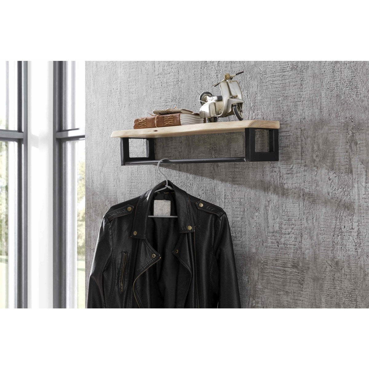 Garderobe/Wandregal