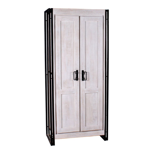 Garderobenschrank