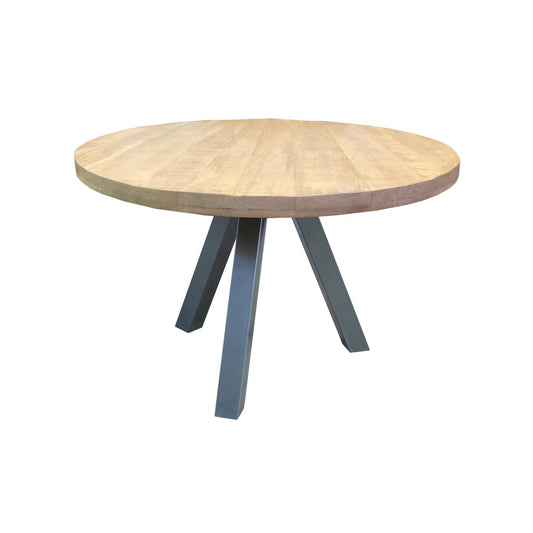 Tisch 120x120 cm