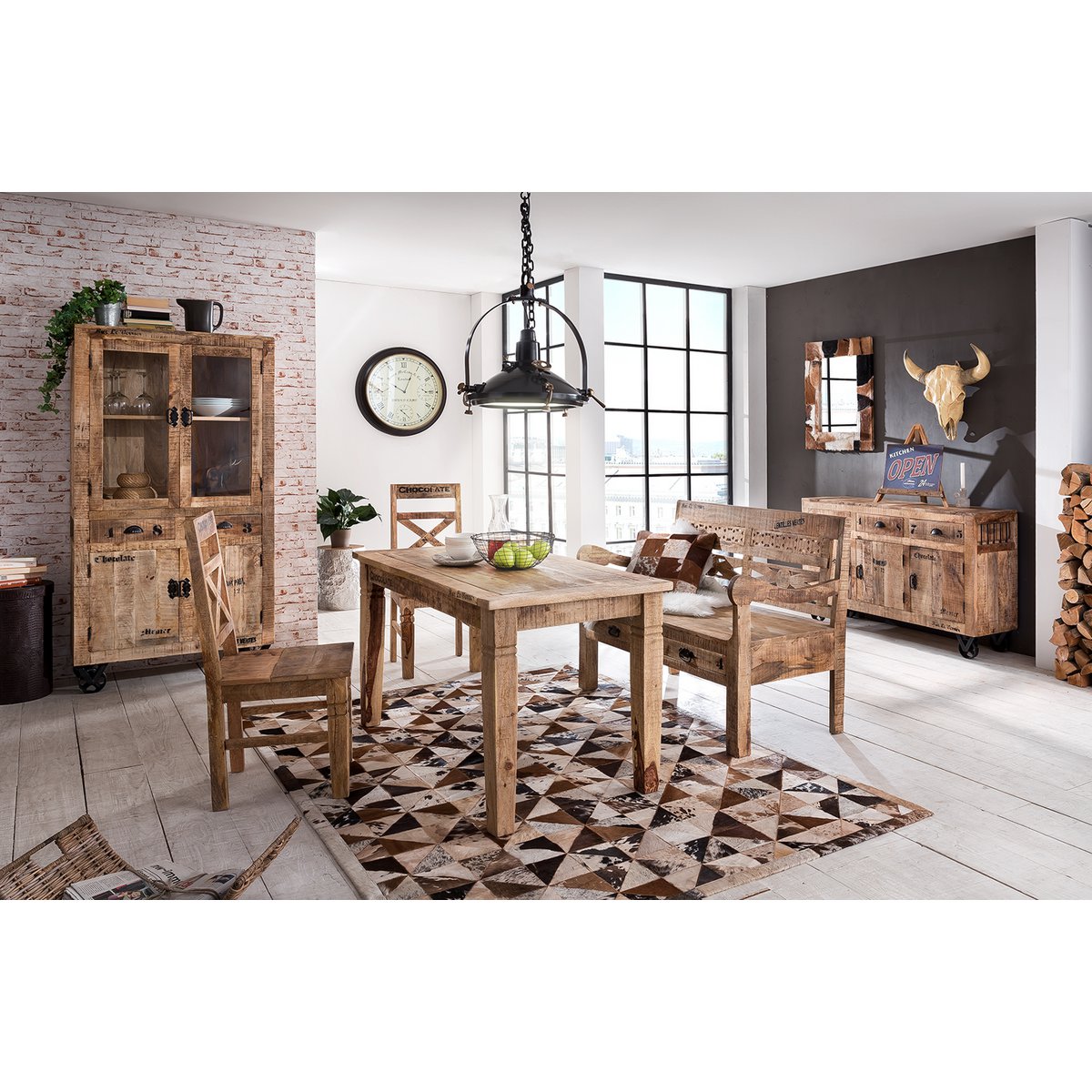 Sideboard