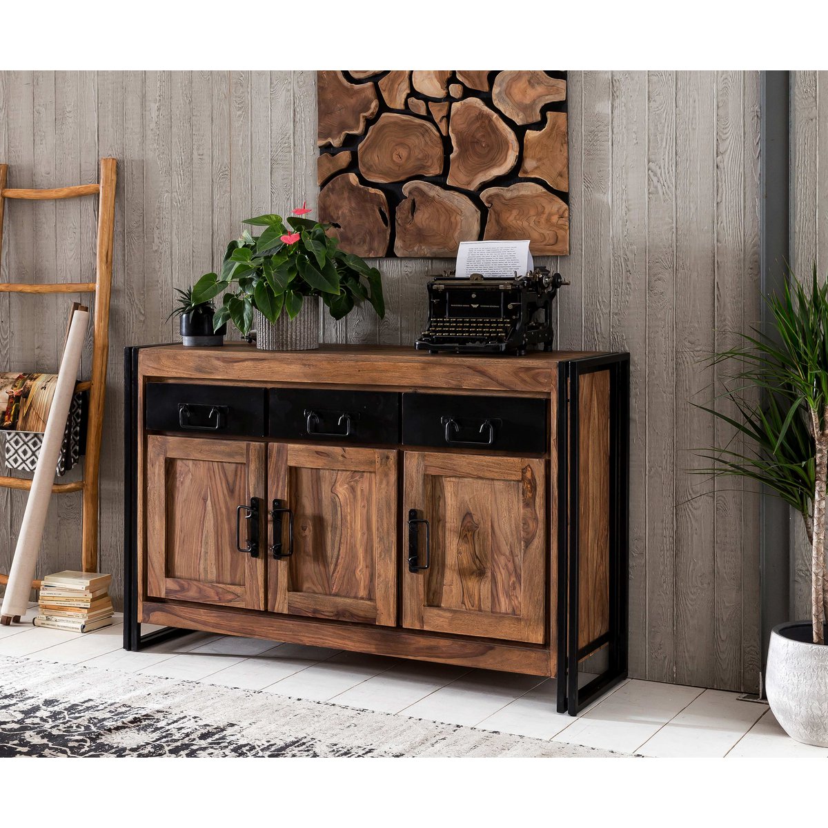 Sideboard