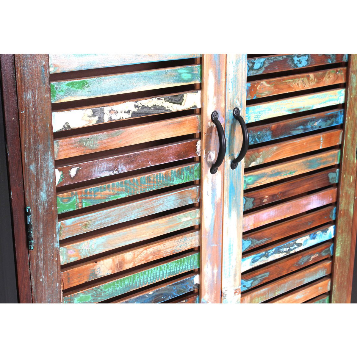 Garderobenschrank