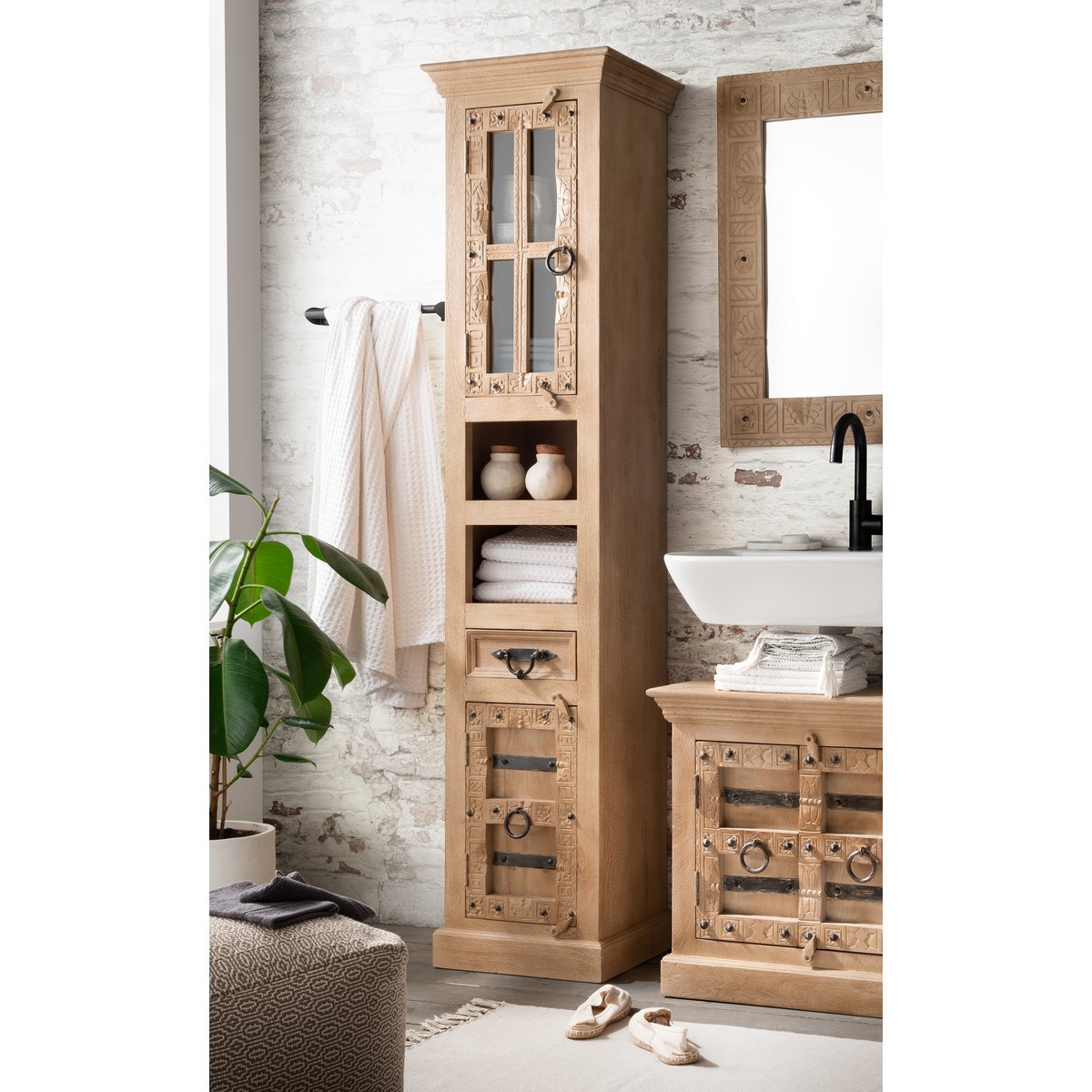 Hochschrank